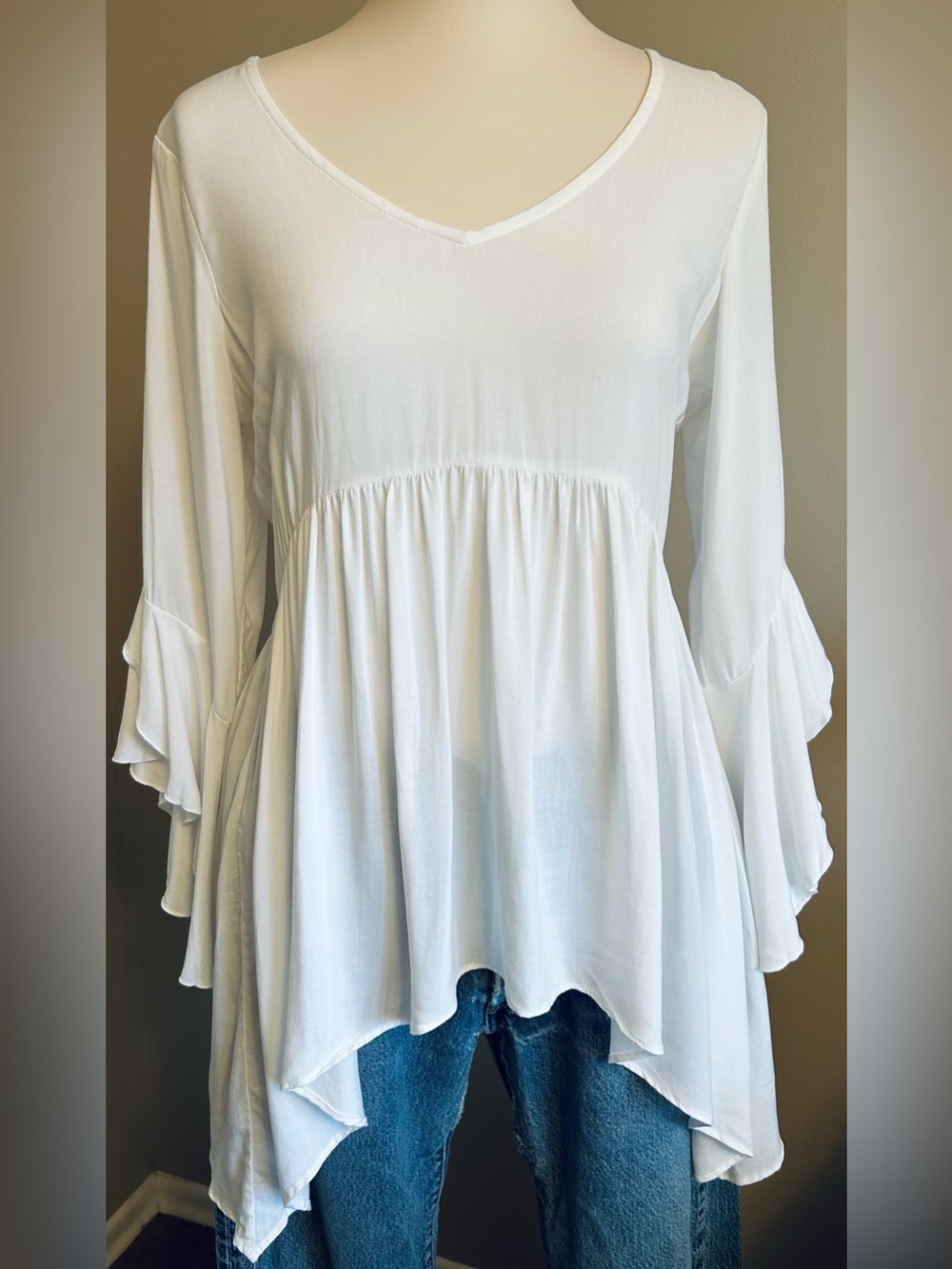 NWT - Cupio Boho Flowy V-Neck Blouse